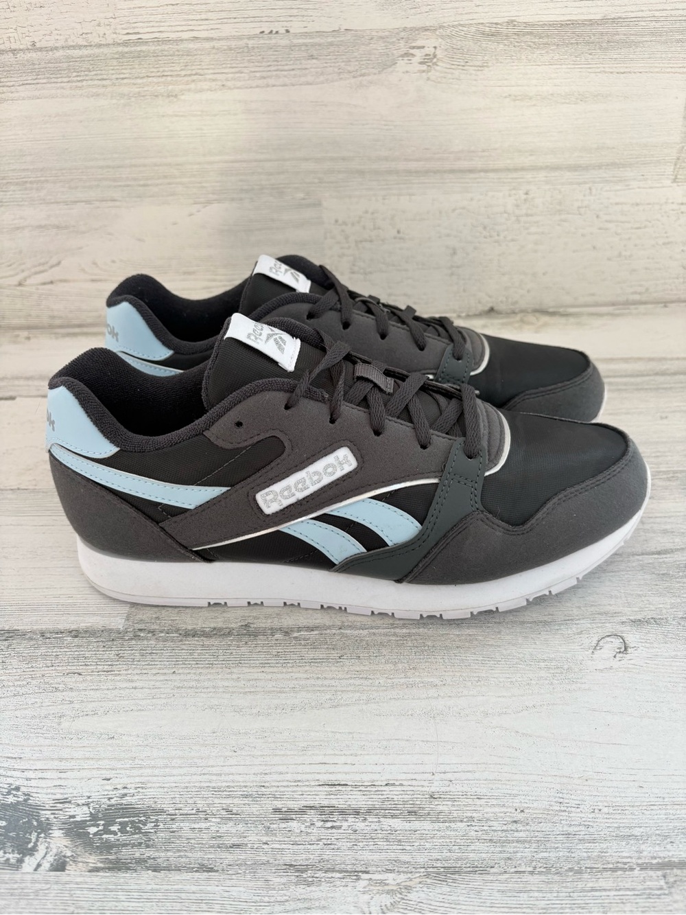 Reebok Women’s Size 9 Ultra Flash Lace Upper Rubber Closure Running Shoes